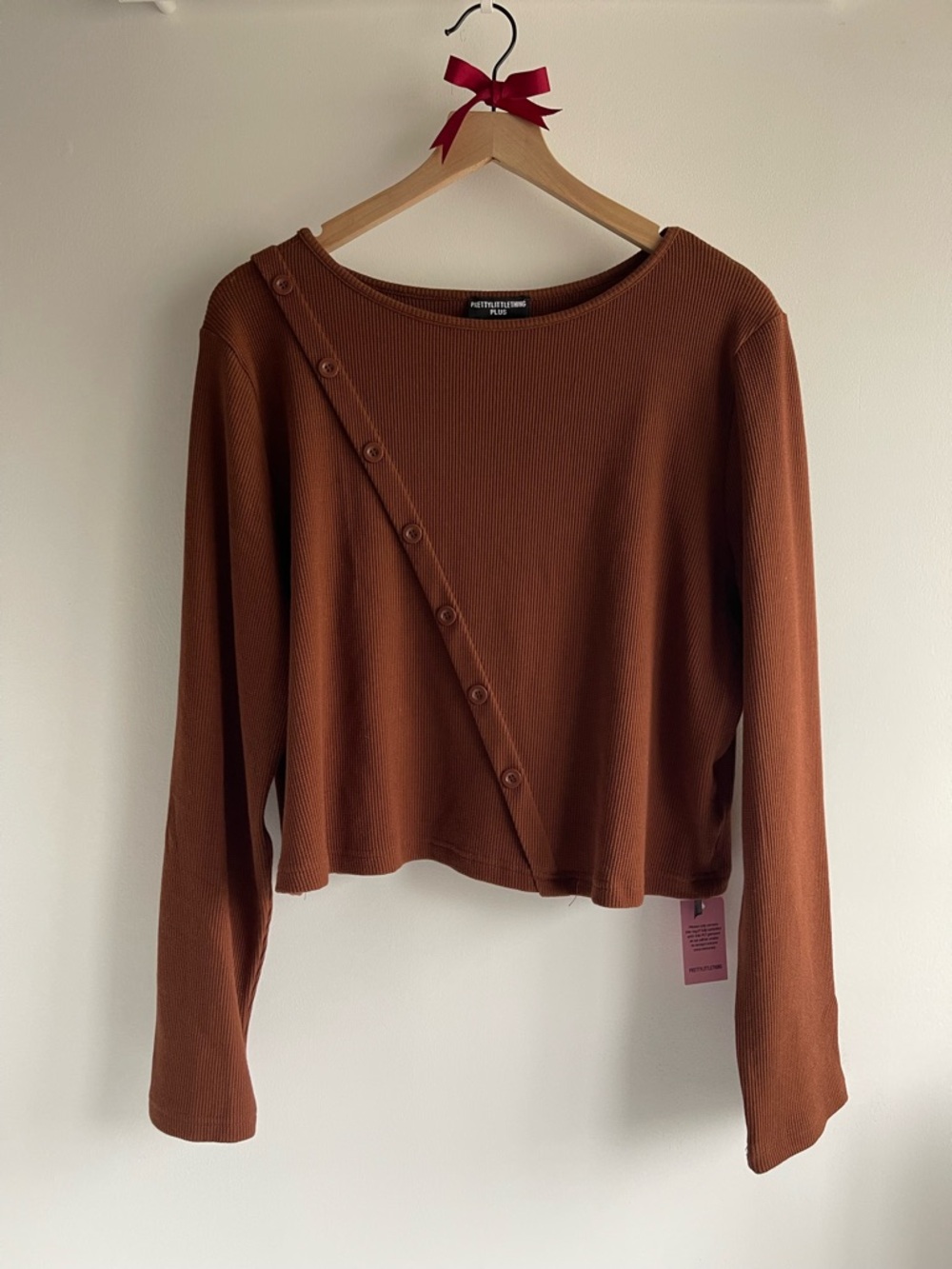 NWT PrettyLittleThing Asymmetrical Waffle Button Crop Top 100% Cotton Preppy